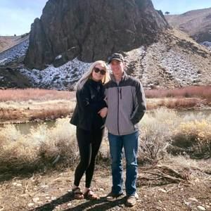 Meet your Posher, Lauralan